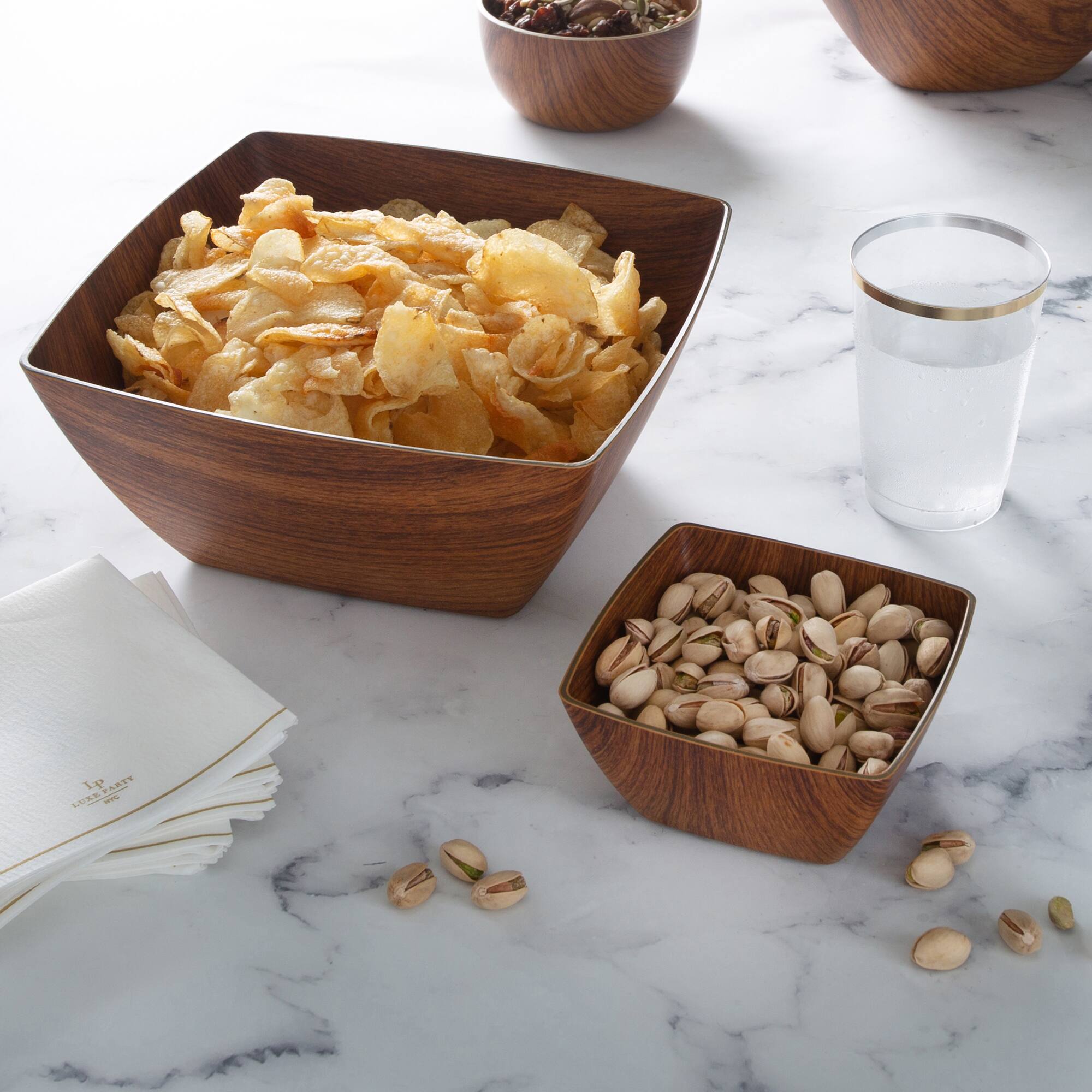 Luxe Party Mahogany Collection Large 9" Square Serving Bowl